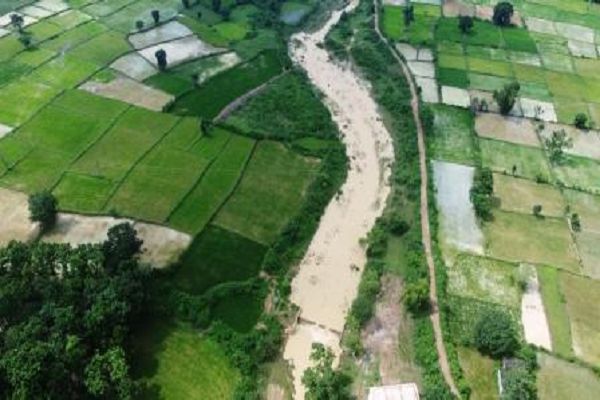 चेक डैम से बीरपारा के किसानों को मिला सिंचाई का सहारा, 20 हेक्टेयर भूमि होगी सिंचित