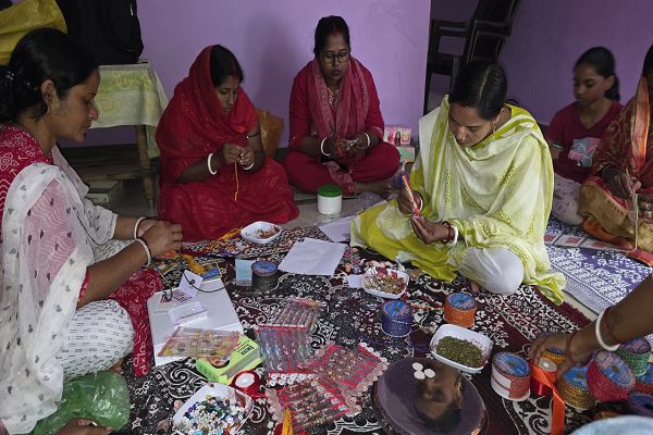 'राखी का रिश्ता, भरोसे का साथ - विष्णु भैया संग विकास की बात'