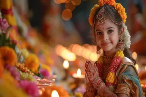  कन्या पूजन पर बच्चियों को दें ये चीजें, माता रानी का बना रहेगा आशीर्वाद
