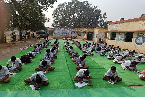  &ldquo;जब देश मे थी दीवाली वो खेल रहे थे होली &ldquo;