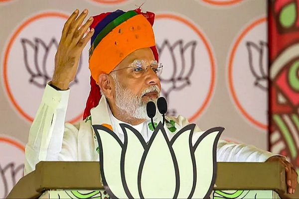 देश के लिए तो मैं सिर्फ एक सेवक हूं: मोदी