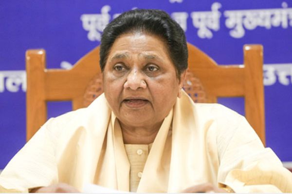बसपा न एनडीए में है और न ही इंडी गठबंधन में : मायावती