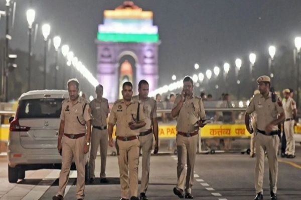 दिल्ली पुलिस ने प्राइवेट हॉस्पिटलों को जारी किया नोटिस