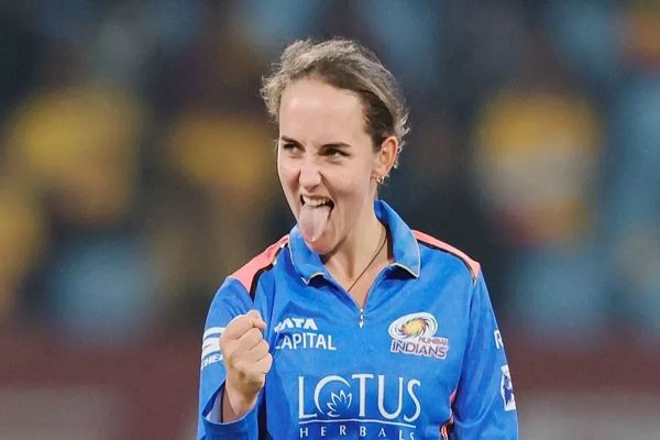 Amelia Kerr ने बनाया वर्ल्ड रिकॉर्ड, महिला टी20 के इतिहास में ऐसा करने वाली बनीं दुनिया की तीसरी गेंदबाज